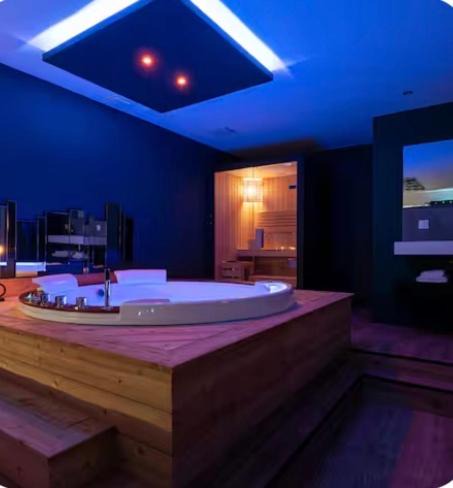 Lens Apartment | Loveroom Lens