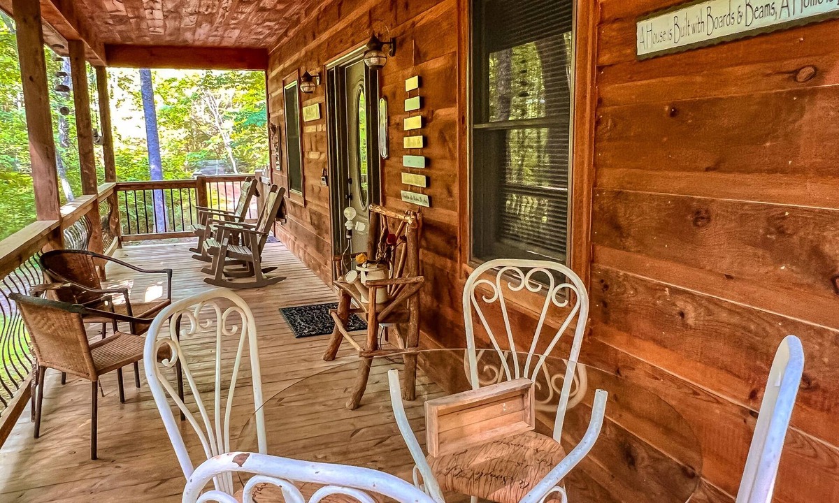 Warrensville Cabin | LOW SPRING RATES! River Phoenix - Creekside & Waterfall Wi-Fi & Pet Friendly!