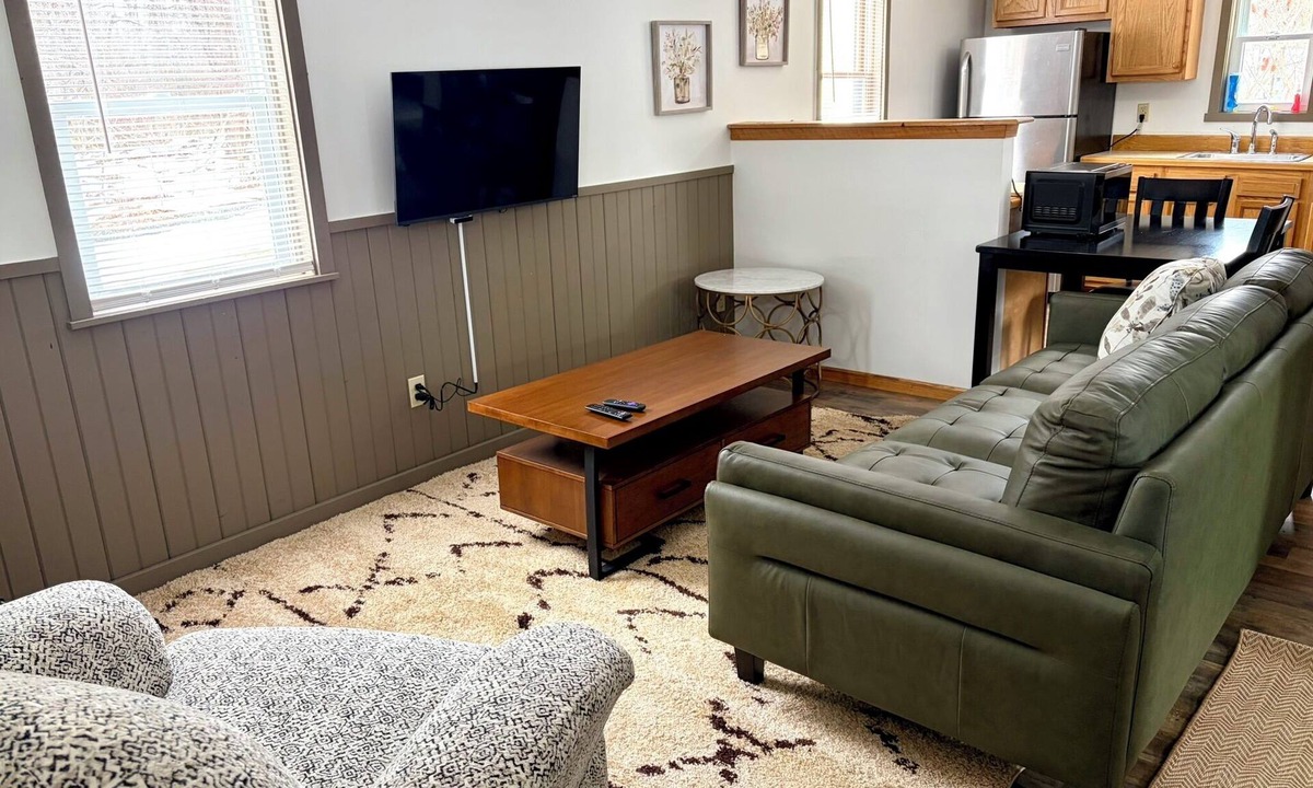 Town of Scriba Apartment | Lower 2-Bed Apartment @ Creamery Meadows Apt 1