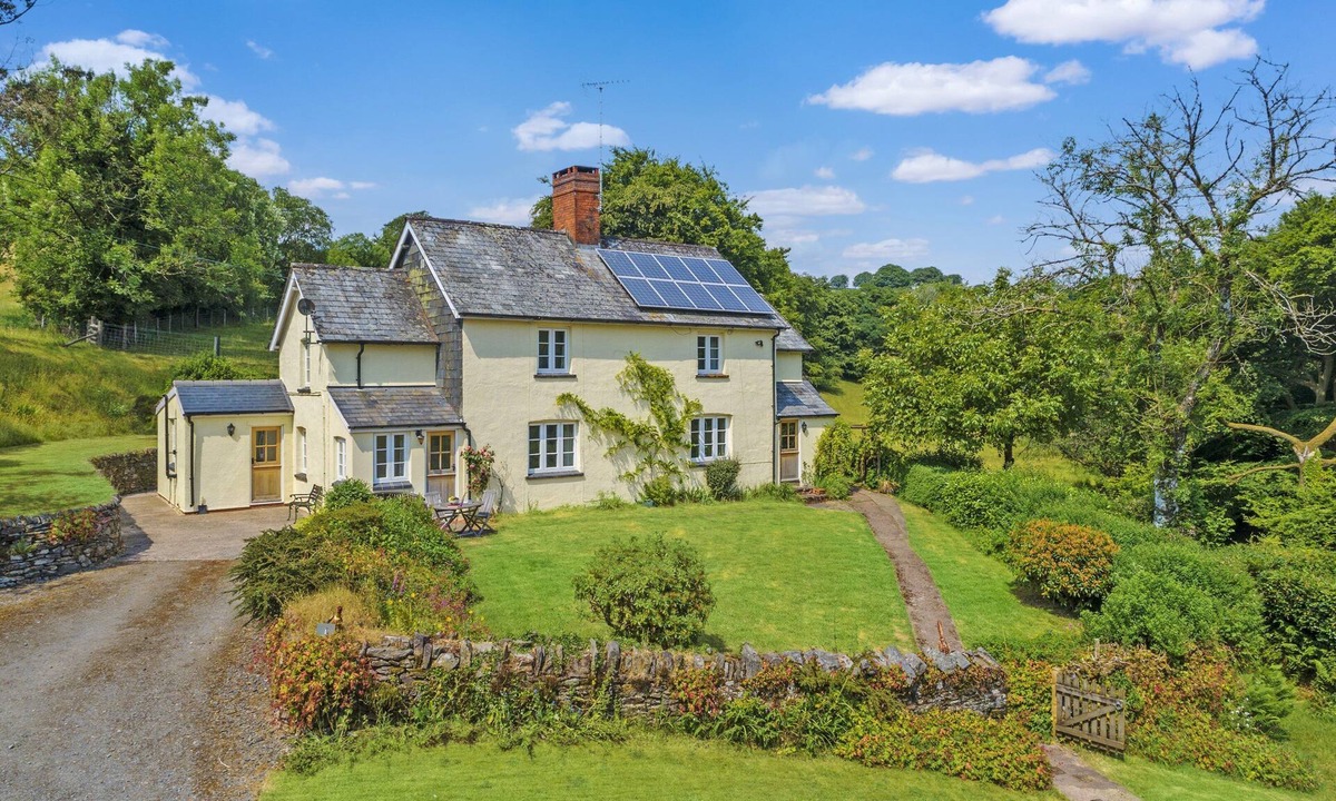 Liscombe Cottage | Lower Spire Cottages (sleeps 11)