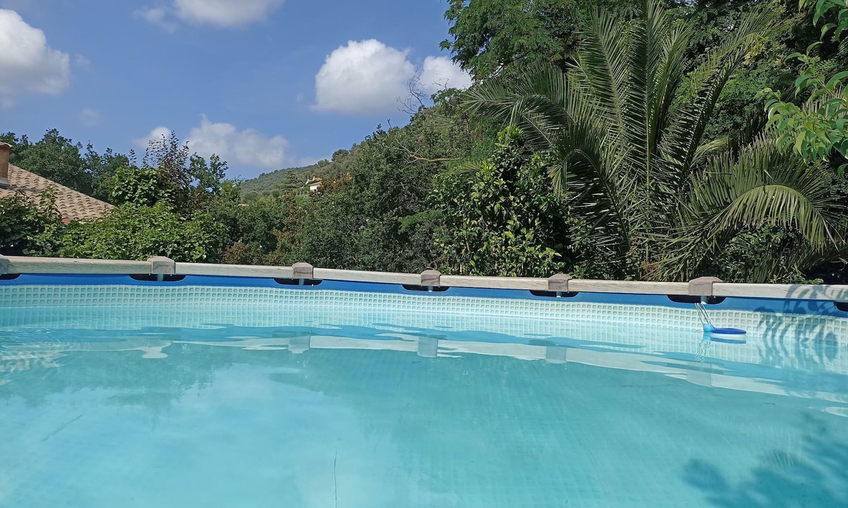 Tourrettes-sur-Loup Villa | Lower villa with forest view terrace 4-9P