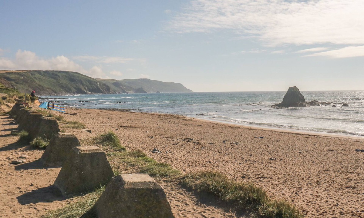 Brazzacott Cottage | Lower West Curry Farmhouse