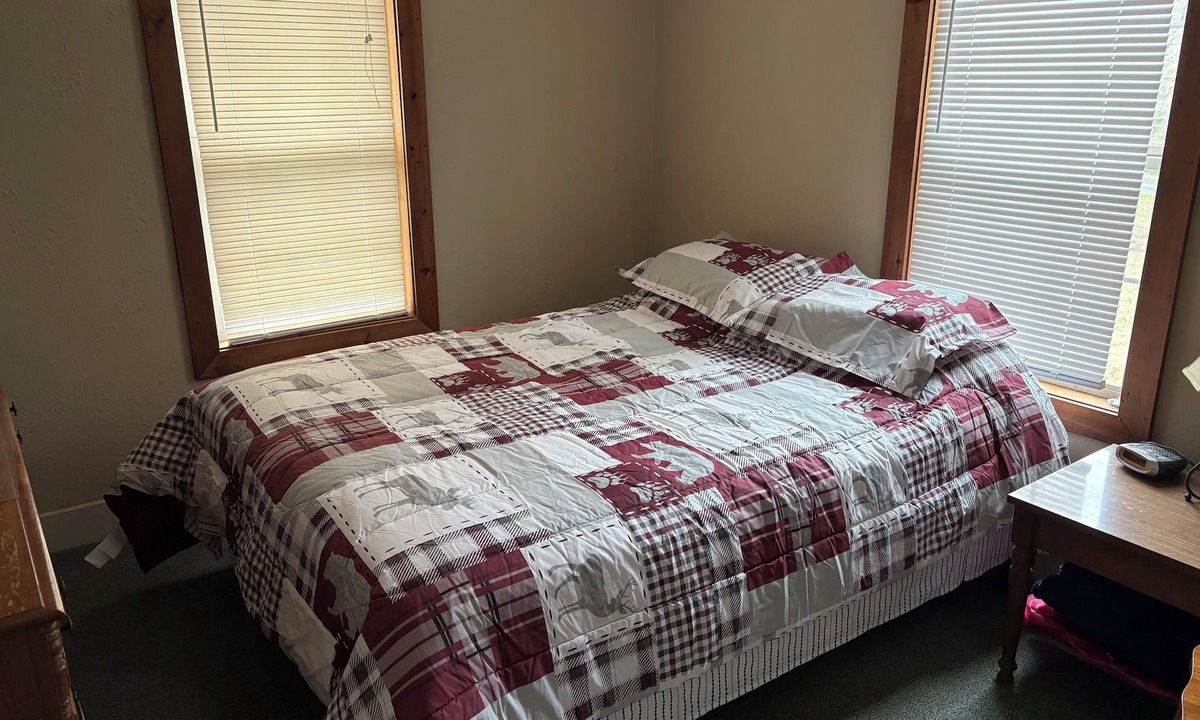 Lowndesville House | Lowndesville Country Home