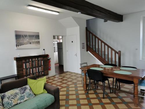 Magny House | LPE Maison Gite proche Illiers Combray