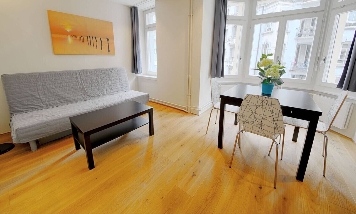 Lucerne Apartment | LU Mozart II - City HITrental Apartment