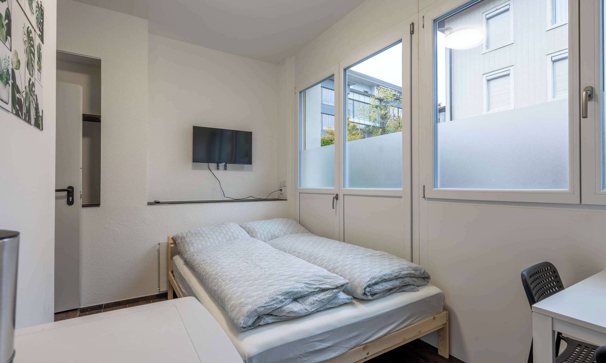 Kriens Apartment | Lucerne Bright Double Room by Mount Pilatus