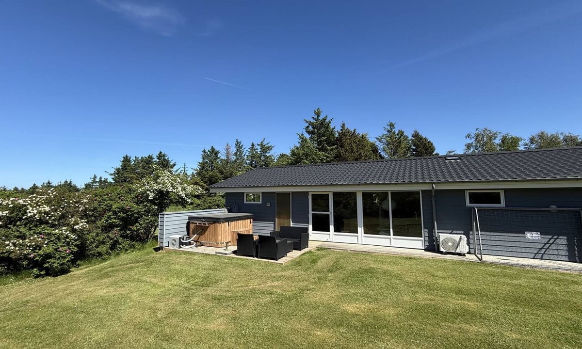 Fur House | "Luchia" - 200m to the fjord by Interhome