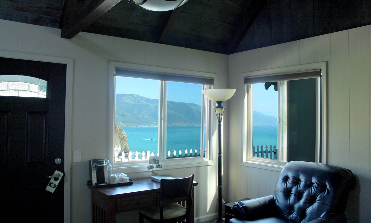 Lucia Cabin | Lucia Lodge