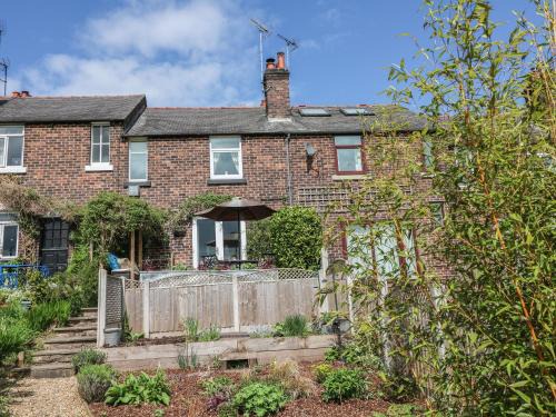 Foxt House | Lucky Cottage