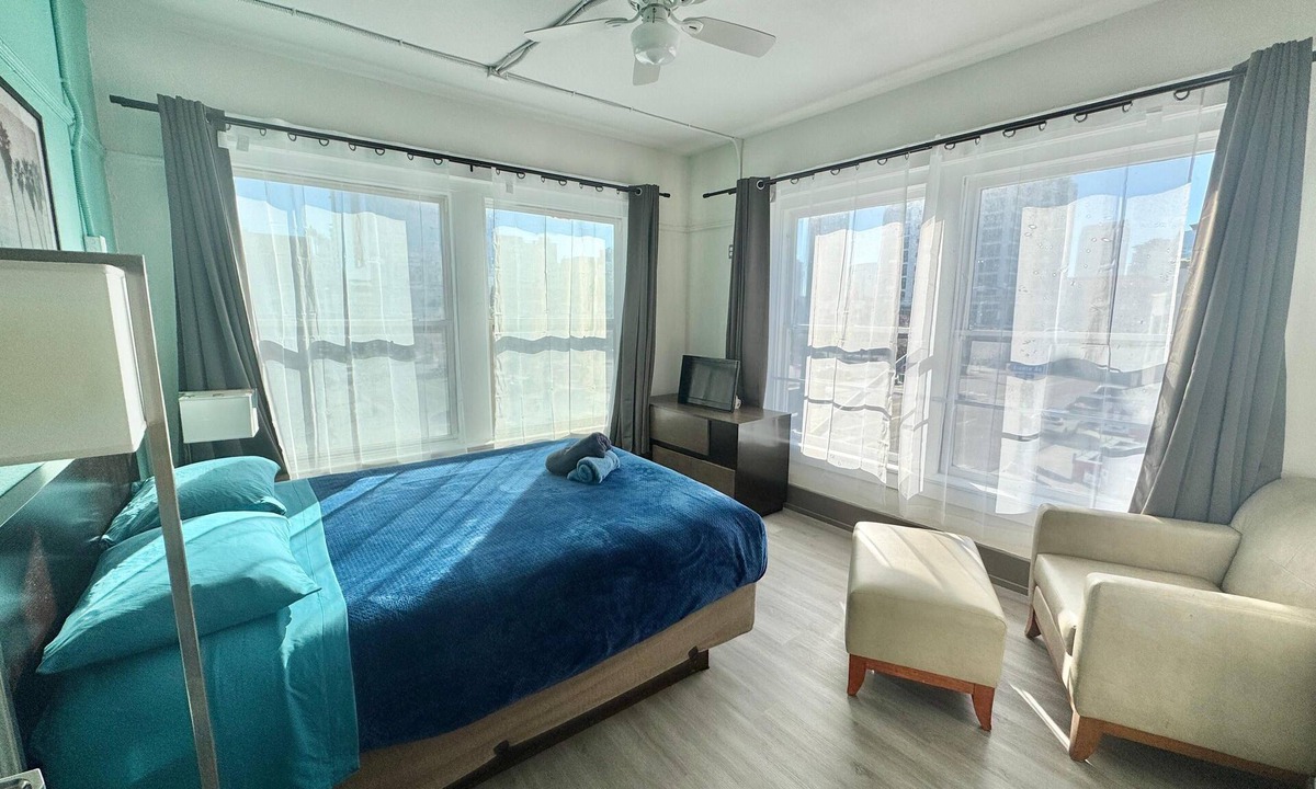 East Village Hostel | Lucky D's Hostel
