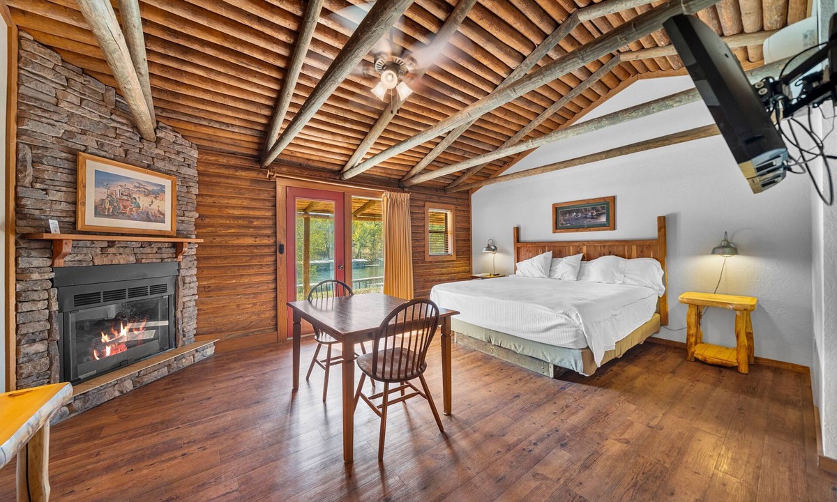 Wilburn Hotel | Lucky Trout Lodge