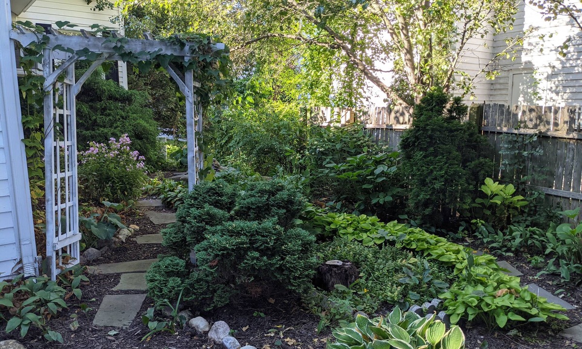 Saugatuck House | Luckystone Inn