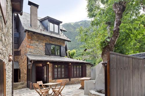 Garos House | Luderna - Casa con terraza dera Aubeta