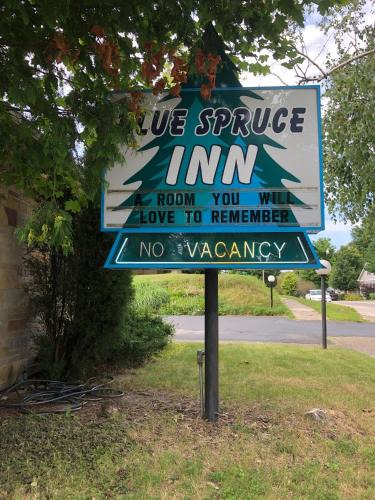 Ludington Hotel | Ludington Blue Spruce Inn