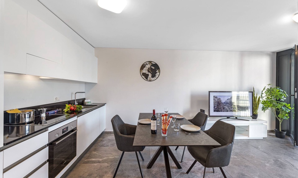 Massagno Apartment | Lugano Holiday, Massagno (Lugano), Switzerland