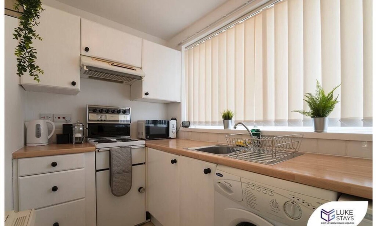 Durham Condo | Luke Stays - Ashdown