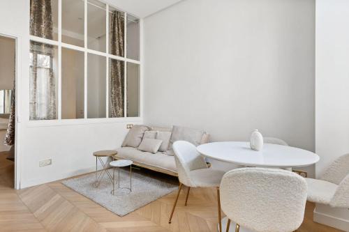 Asnieres-sur-Seine Apartment | Lumiere et confort Avenue de la Marne