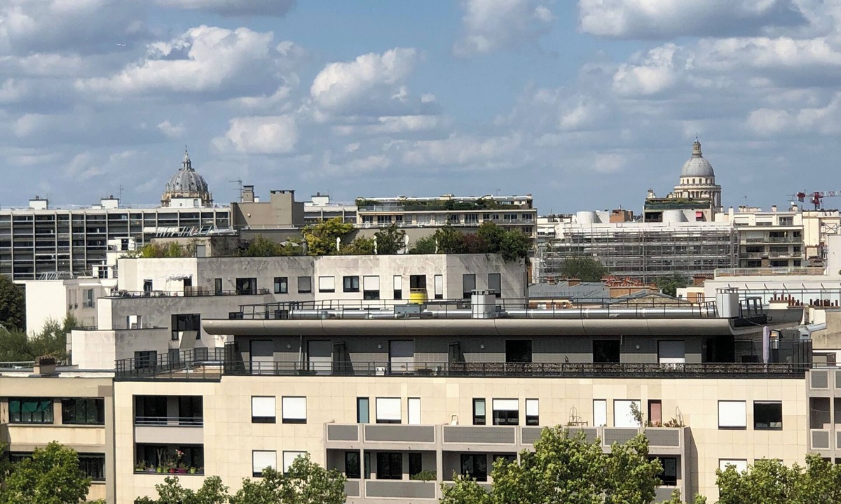 Quartier de la Maison-Blanche Apartment | Luminous Family-friendly 4-6 People Apartment in Paris Centre With Pantheon View