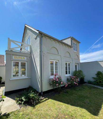 Marstal House | Luna