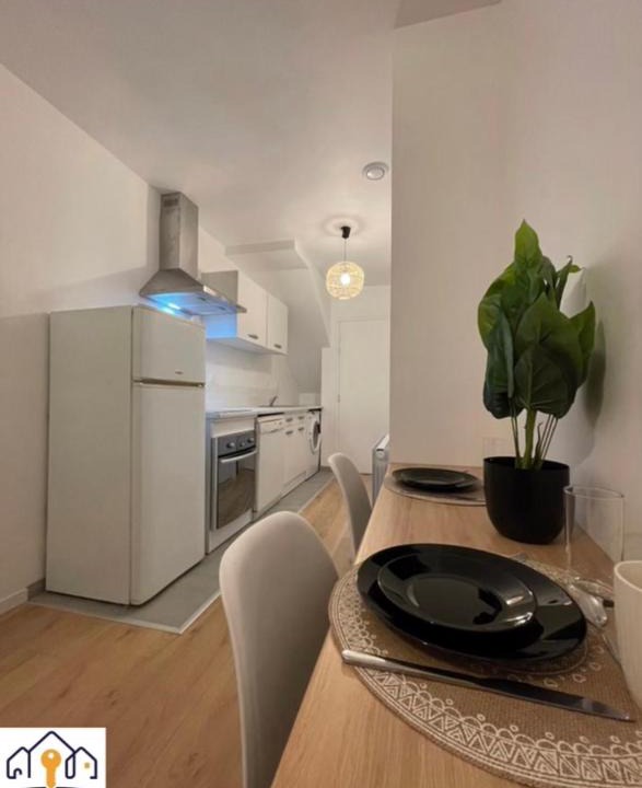 Saint-Brieuc Apartment | Luna night