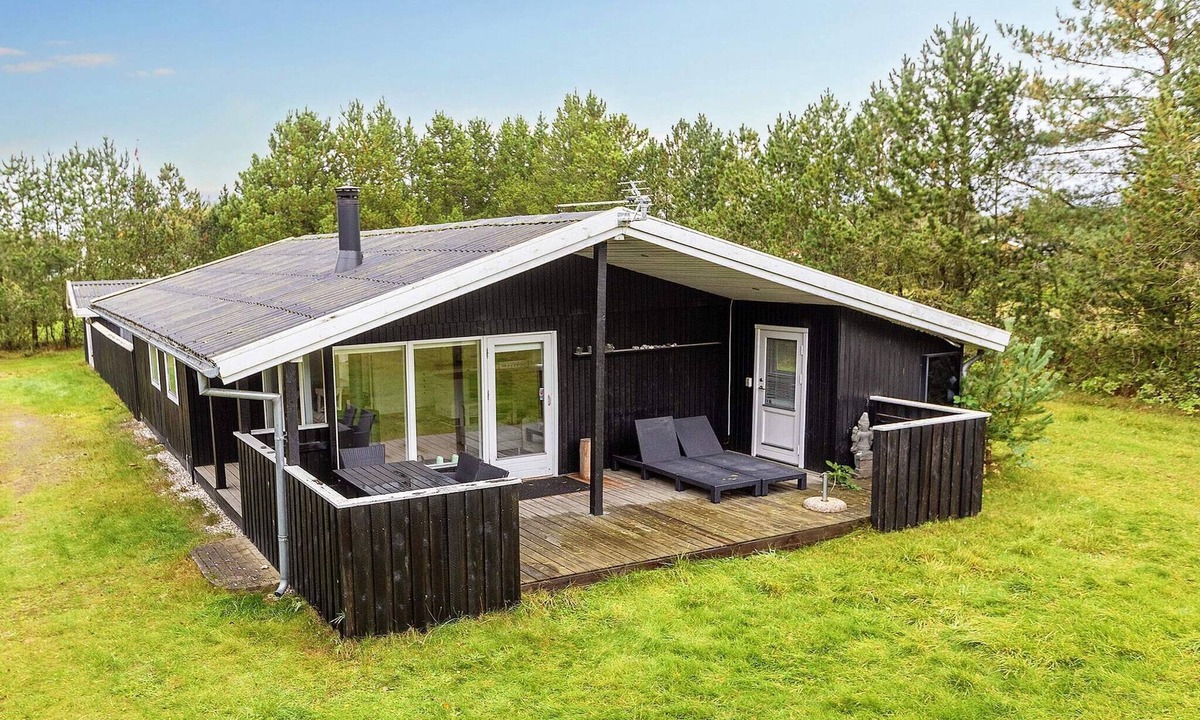 Hals House | Lush home in Hals, 6 guests