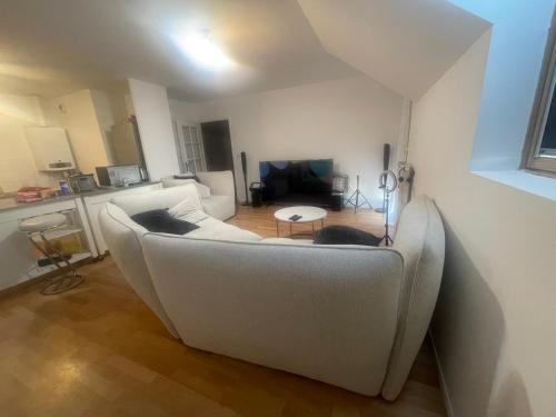 Barriere Saint Marc Apartment | Lux 1