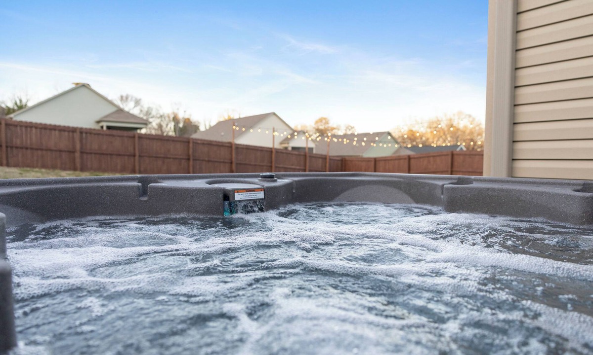 Rossville House | Lux 3bdrm/2bth HOT TUB Chick Battlefield 20m 2 Chatt Vistas