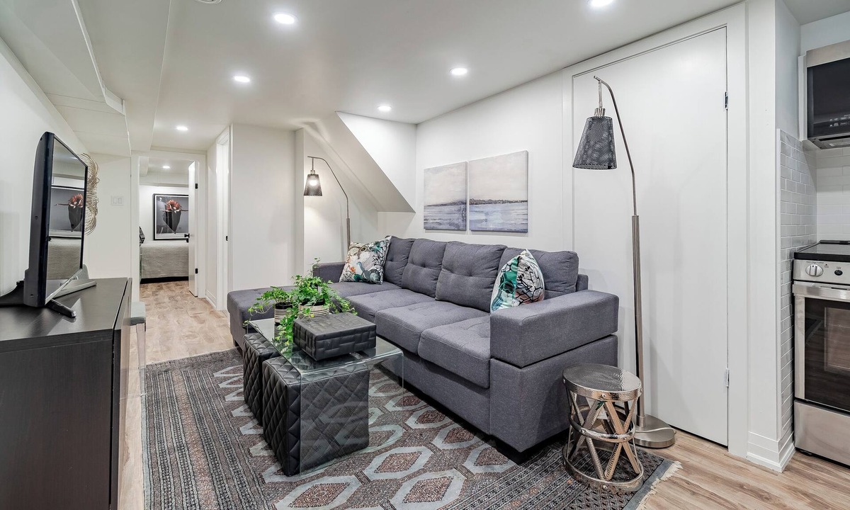 Earlscourt House | Lux Corso Italia Suite