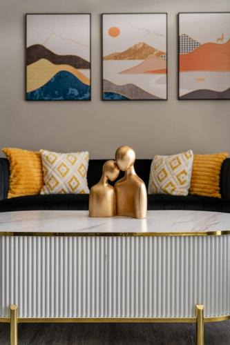 Whitestown Apartment | Lux Haven Whitestown