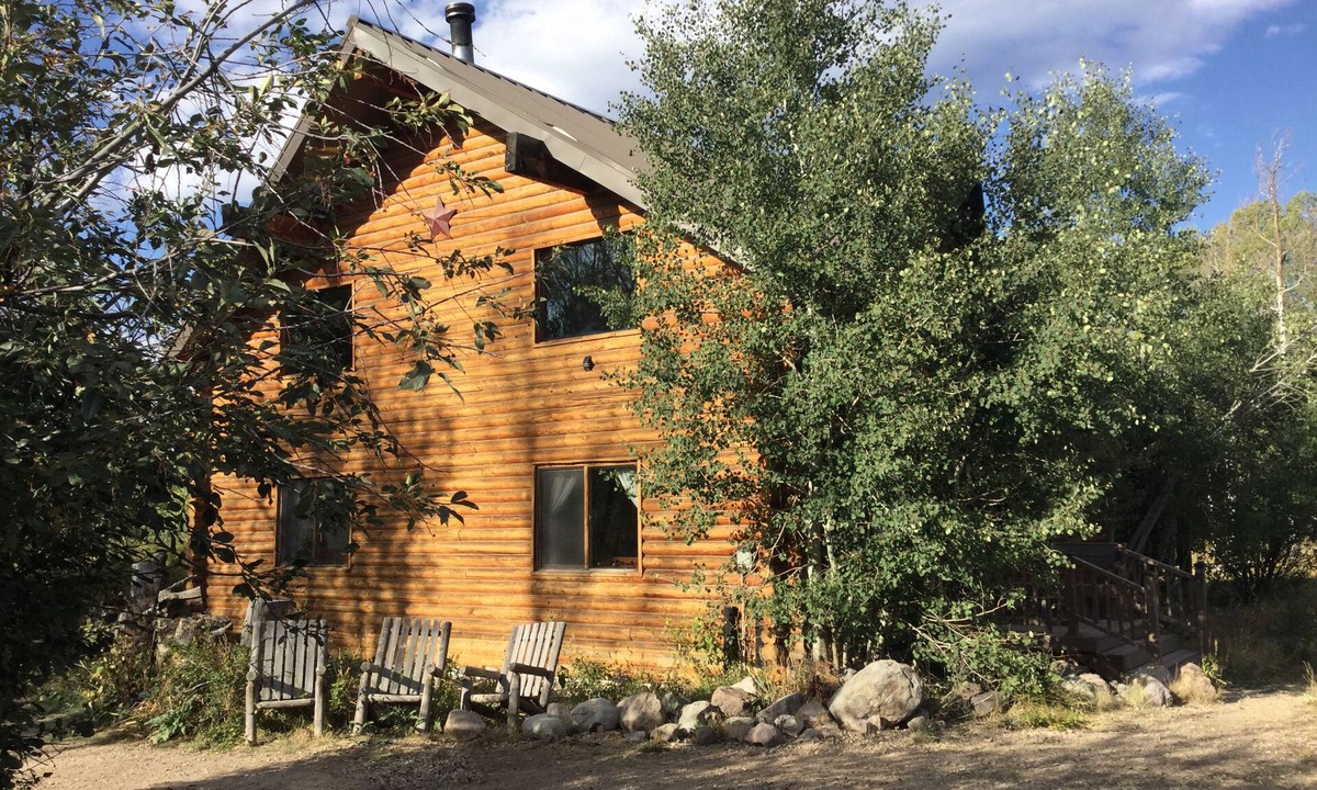 Heber City Cabin | LUX RUSTIC Log Cabin - Hot tub & Stars SkiUtahCabin at Timber Lakes Legal!