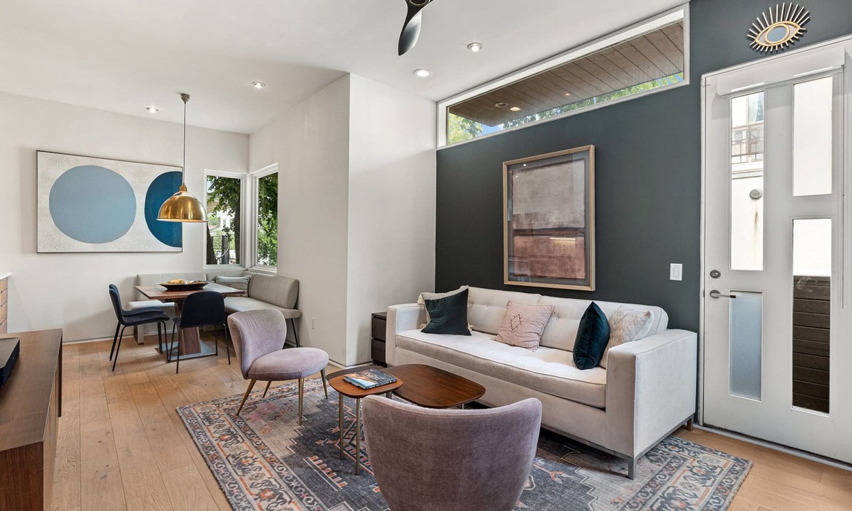 Travis Heights House | Lux SoCo Penthouse in the Heart of Austin
