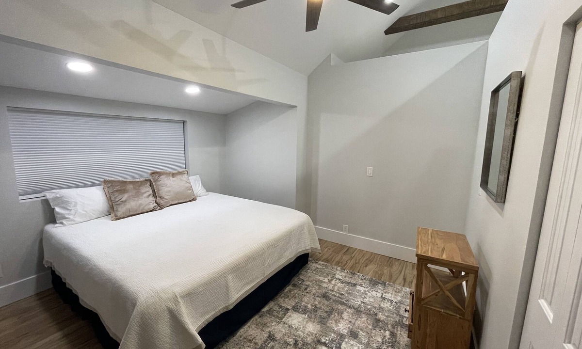 Dairy House | LUX Tiny FarmHouse 2BR/1BA