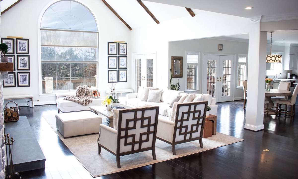 Travilah Villa | Luxe and Serene Living in Rural Potomac in Country Home w/Hot Tub, Sauna