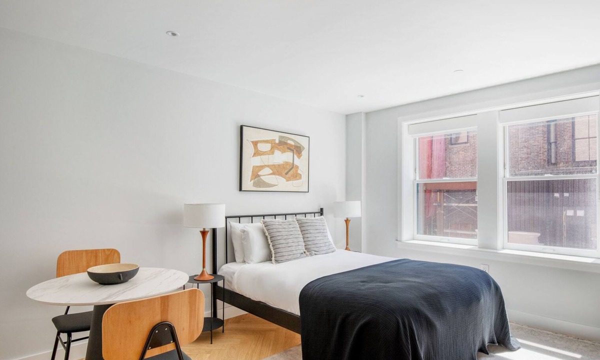 Back Bay East Apartment | Luxe Back Bay Studio w/W/D, close to Bostom Common, by Blueground