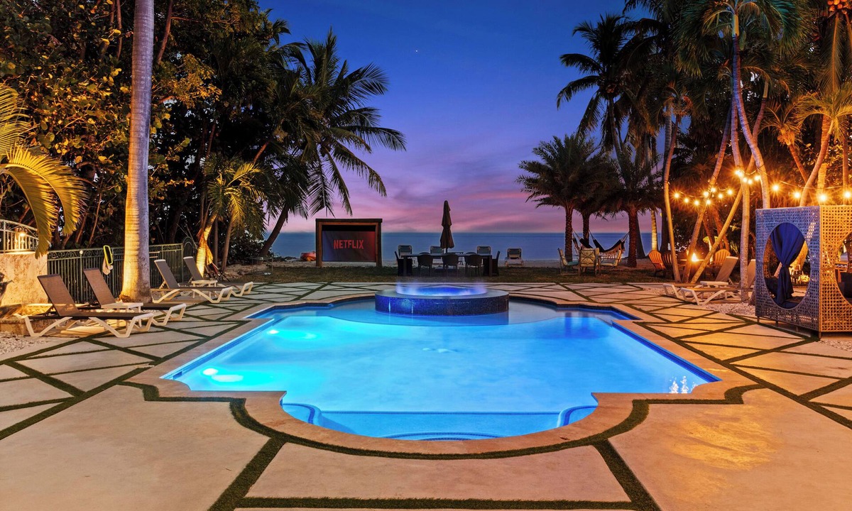 Islamorada Villa | Luxe Beachfront Villa