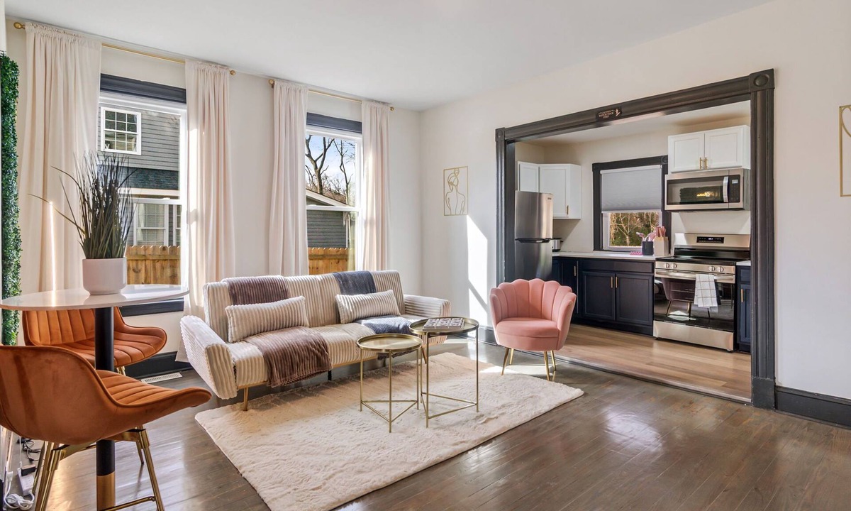 Mosby House | Luxe Club RVA: Glam 2BR Escape