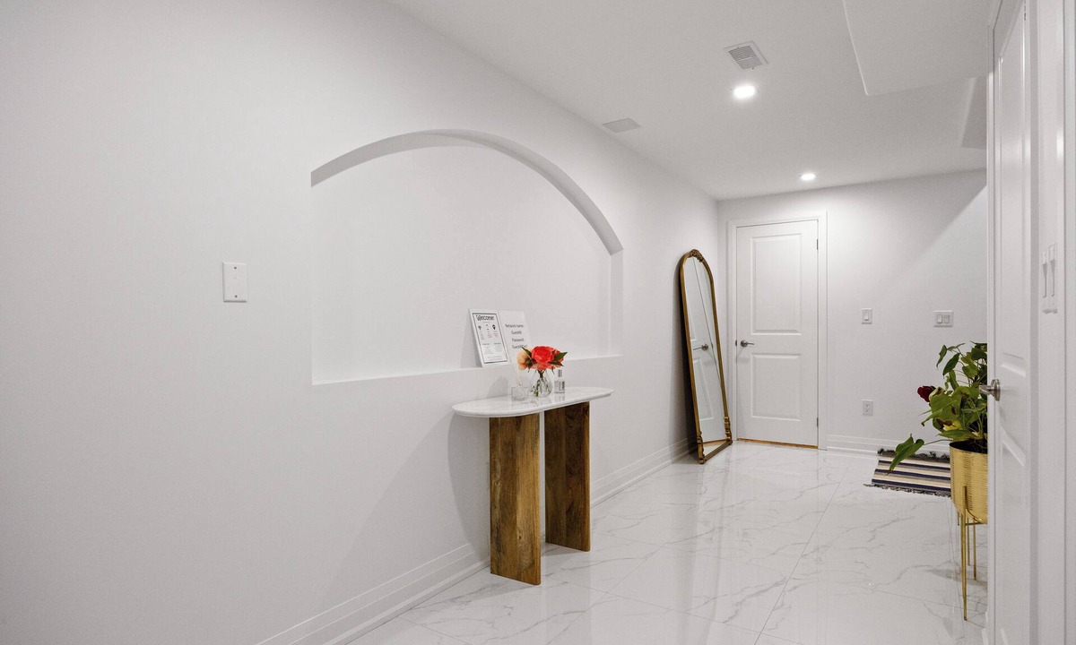 Mount Pleasant Apartment | Luxe & Cozy: Stylish Apartment in Caledon