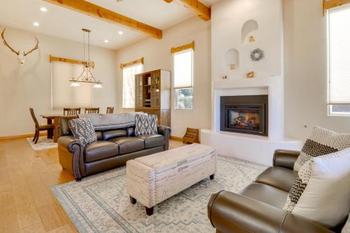 North Albuquerque Acres House | Luxe Desert Retreat with Mtn Views in Albuquerque!