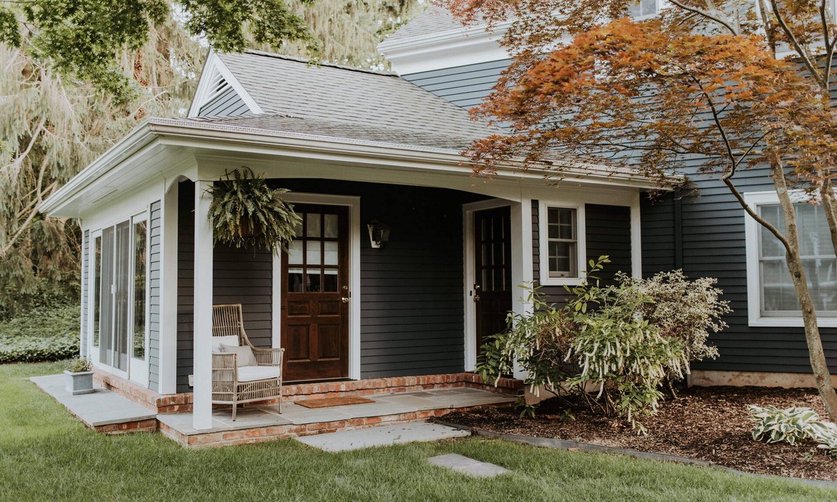 Rumson House | Luxe Duplex Guesthouse