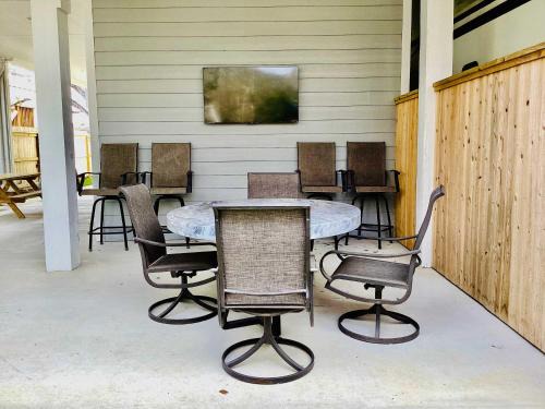 Clear Lake Shores House | Luxe Lakehouse-Kemah For 8