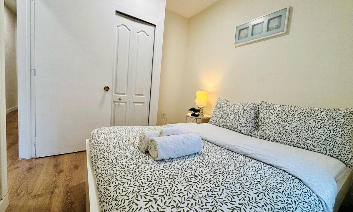 De Lorimier Apartment | Luxe Living Stay