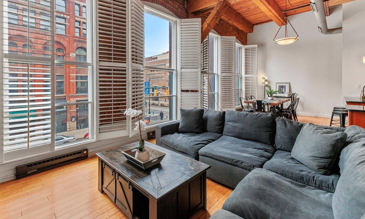 Wholesale District Apartment | Luxe Loft Downtown