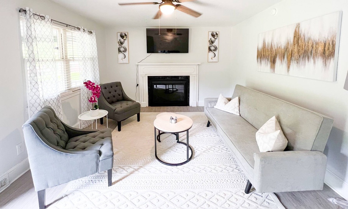 Enderly Park House | Luxe Modern Home Minutes from Downtown