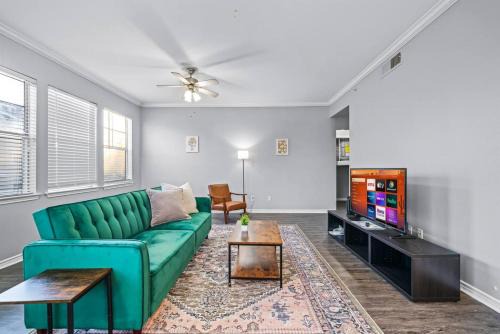 Fossil Creek Apartment | Luxe New Unit 2BR, 2BA Pool Access