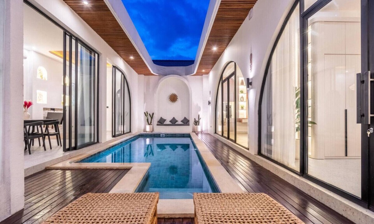 Munggu Villa | Luxe Private Pool Villa Santisya 4, 4min-beach by Orivista