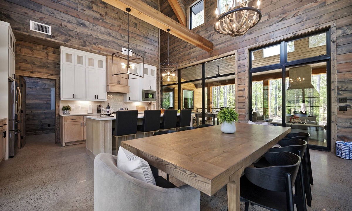 Hochatown House | Luxe Retreat -Ping Pong, Play Set,& More!
