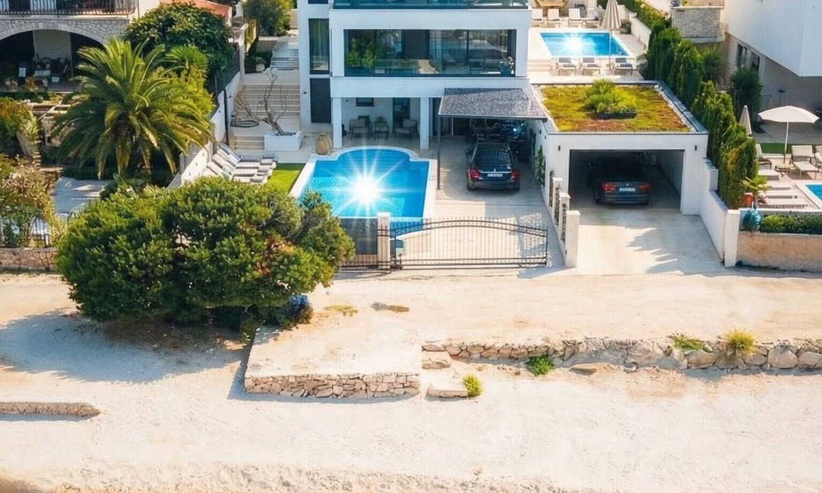 Okrug Gornji Villa | Luxe Seafront Villa Palace Al Nera 2 Pools, Private Chef & Luxury Experiences