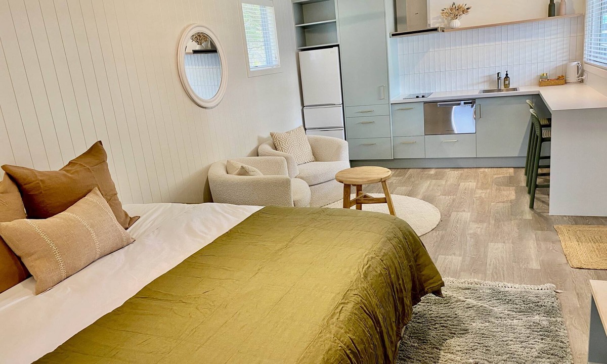 Turangi Apartment | Luxe Studio 3 @ The Quarters