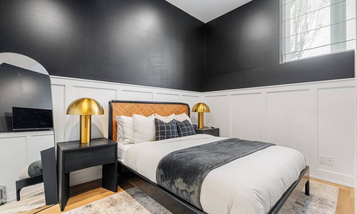 Ramsay Condo | Luxe Suite in Trendy Ramsay