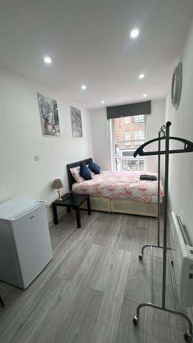 Sutton Central Apartment | LuxeNest